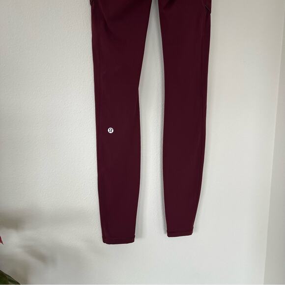 Lululemon Speed Up Tights 28" in Garnet Red - Picture 5 of 10